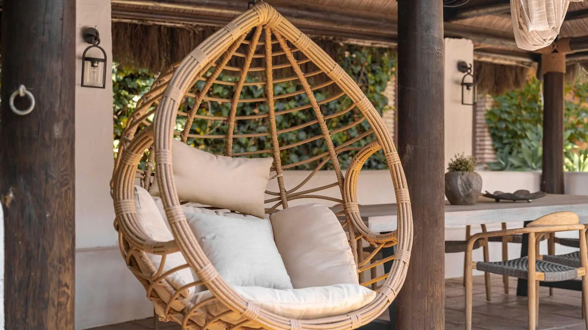 Villa Los Olivos Boho Style Pool Tranquile Marbella