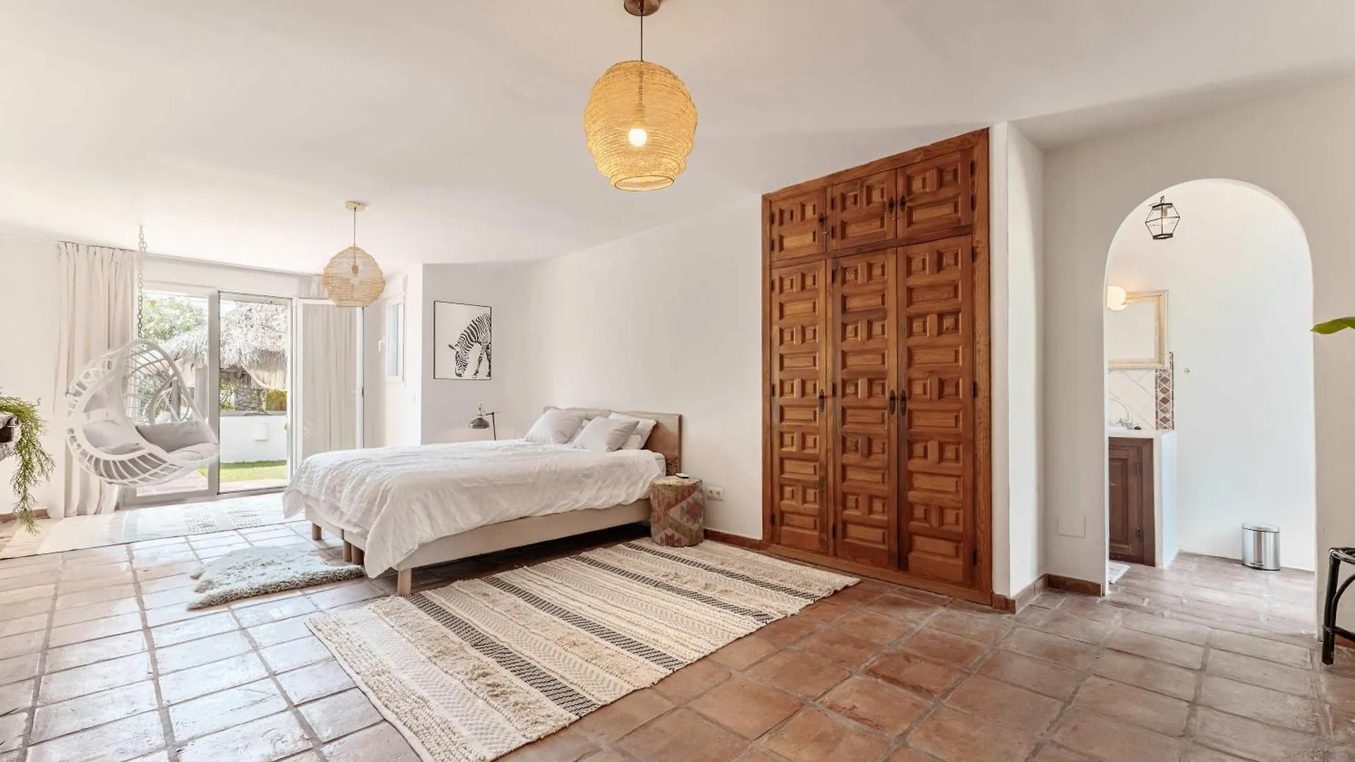 Villa Los Olivos Boho Style Pool Tranquile Marbella