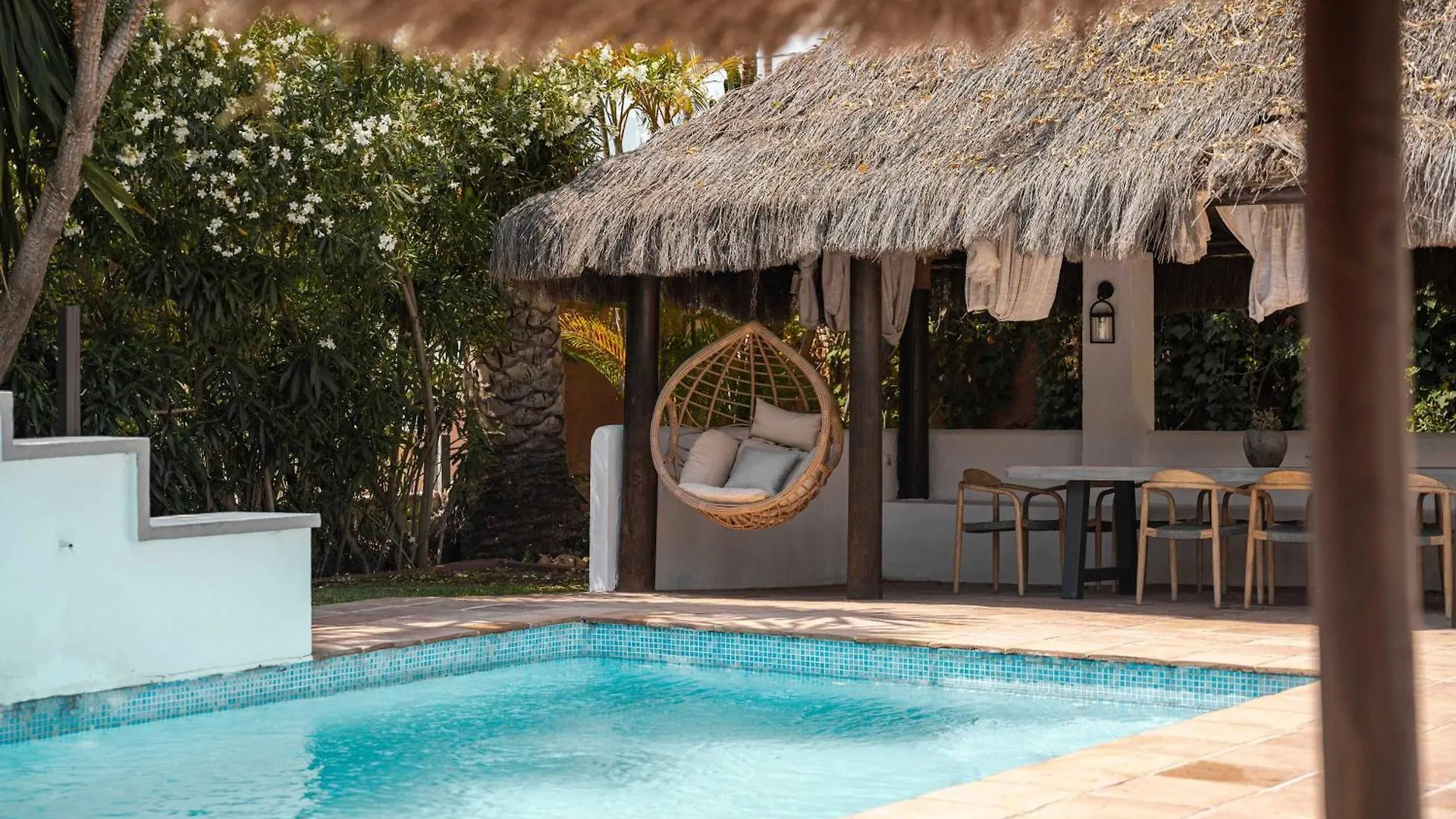 Villa Los Olivos Boho Style Pool Tranquile Marbella