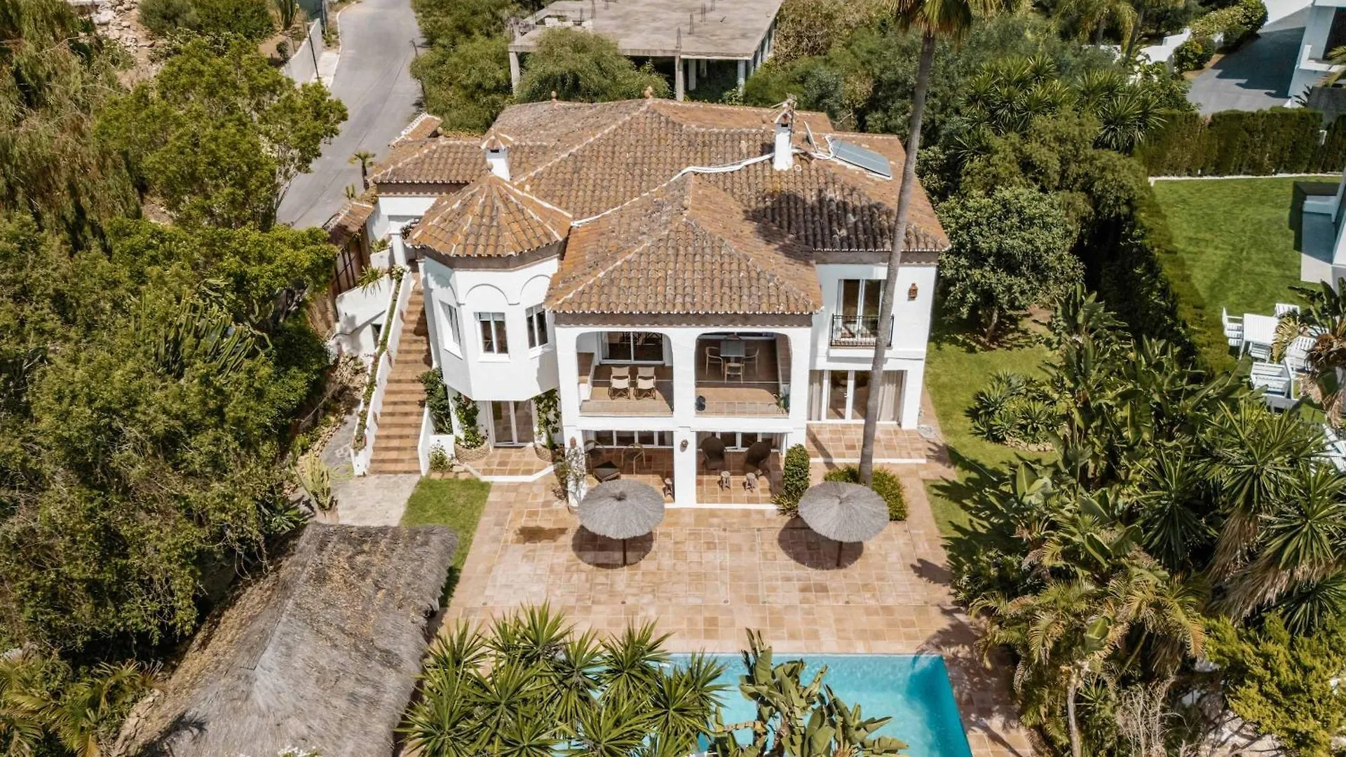 Villa Los Olivos Boho Style Pool Tranquile Marbella Spain